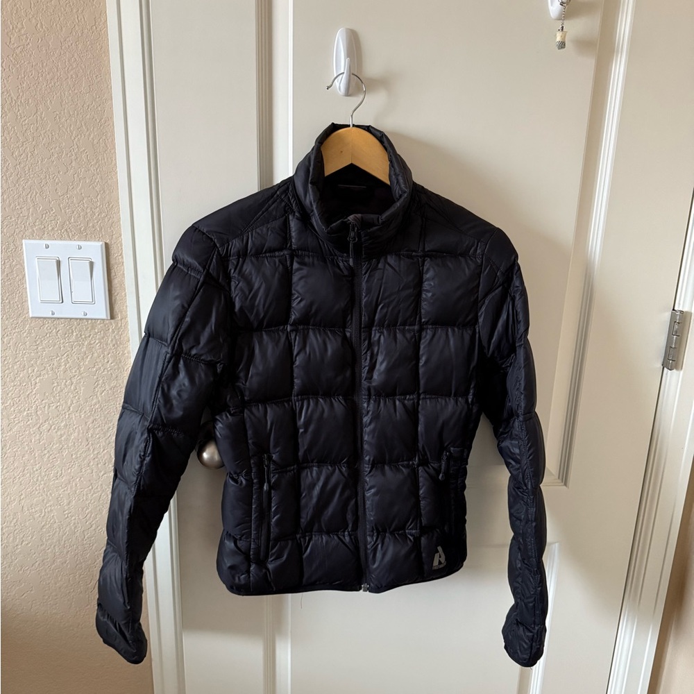 Eddie Bauer 800 Fill Lightweight Puffer Jacket